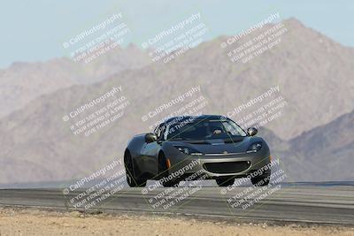 media/Jan-04-2026-SCCA SD (Sun) [[defc442887]]/3-Intermediate 2 group/Session 1 Turn 9/